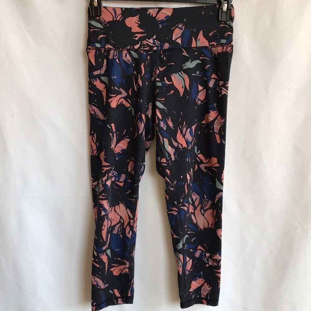 Balance Collection black & peach print leggings, M